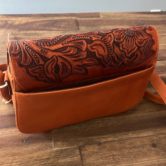 Rare💥Mauzari Sayulita Hand Tooled Leather Catalina Saddle Bag -Large - Picture 17 of 17